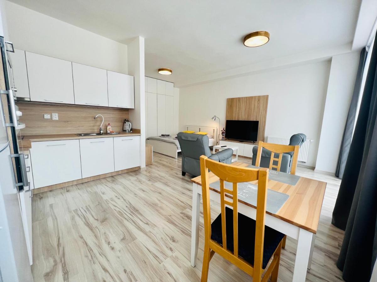 Apartman Liptov Np9 Liptovský Mikuláš المظهر الخارجي الصورة